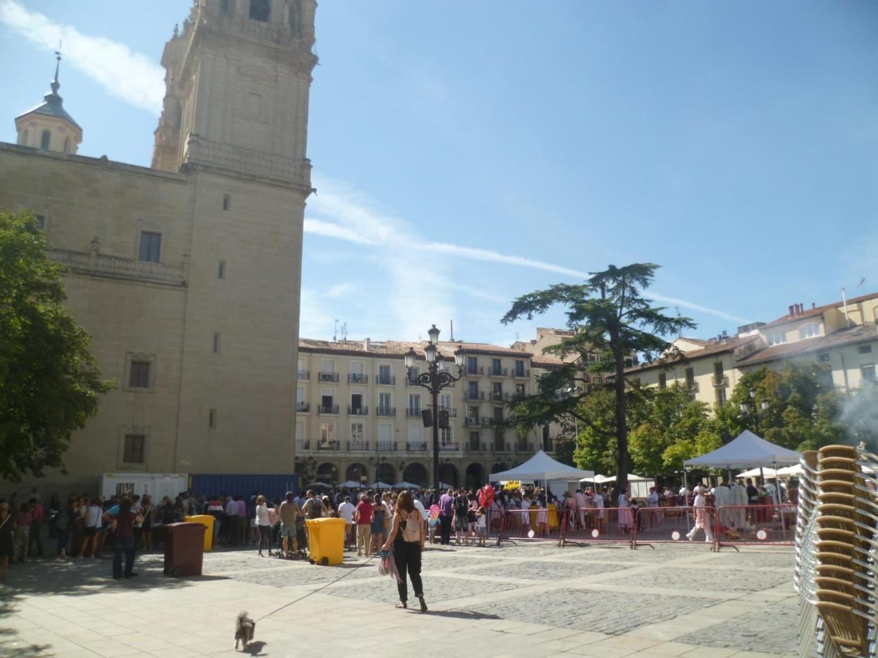 Logrocity Corazon De Logrono Parking Privado Gratis Bagian luar foto